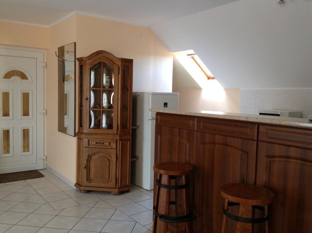 Отель Attila Apartmanhaz Хевиз Номер фото