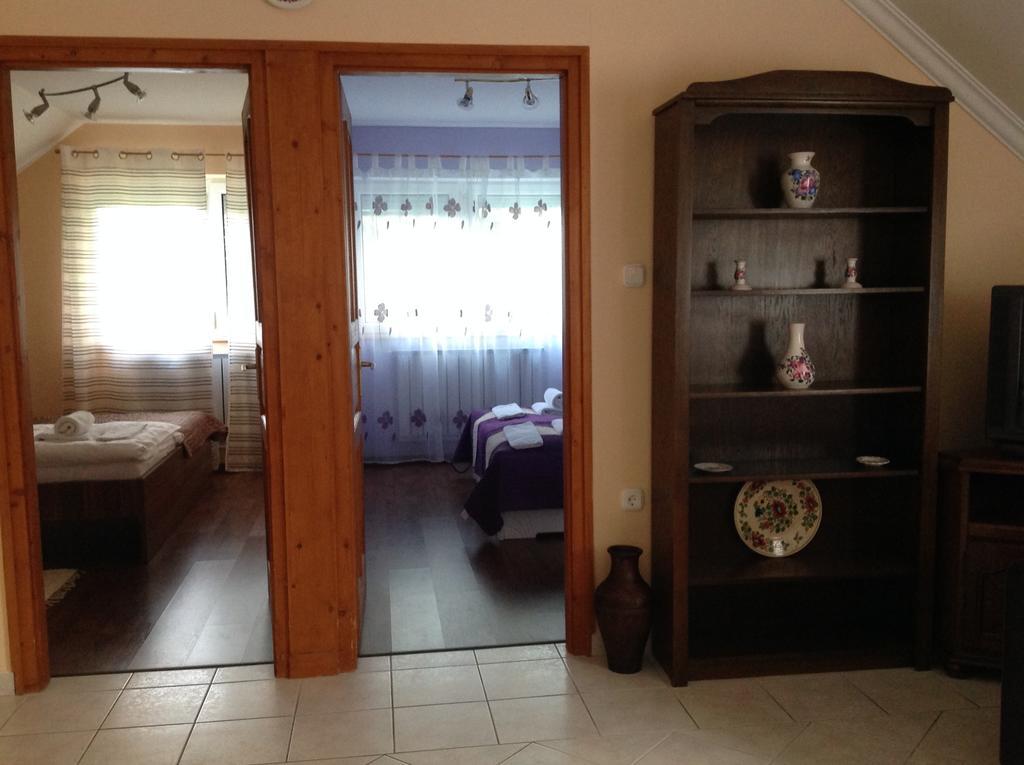 Отель Attila Apartmanhaz Хевиз Номер фото